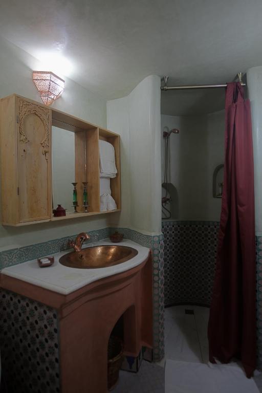 Riad Dar Ziryab Fes Ngoại thất bức ảnh