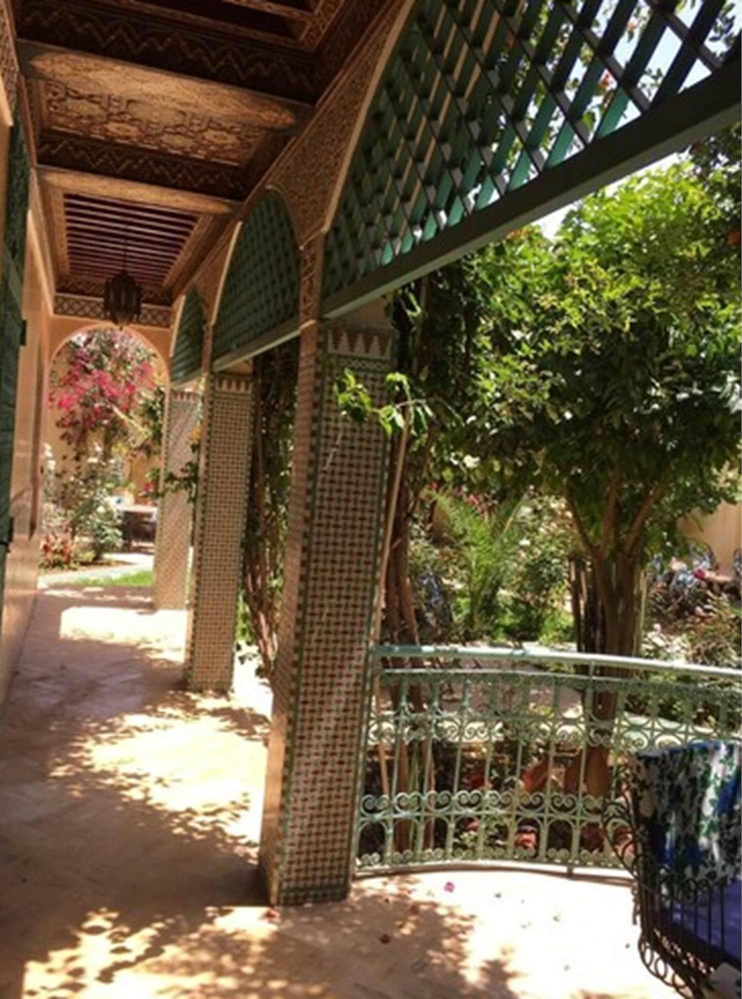 Riad Dar Ziryab Fes Ngoại thất bức ảnh